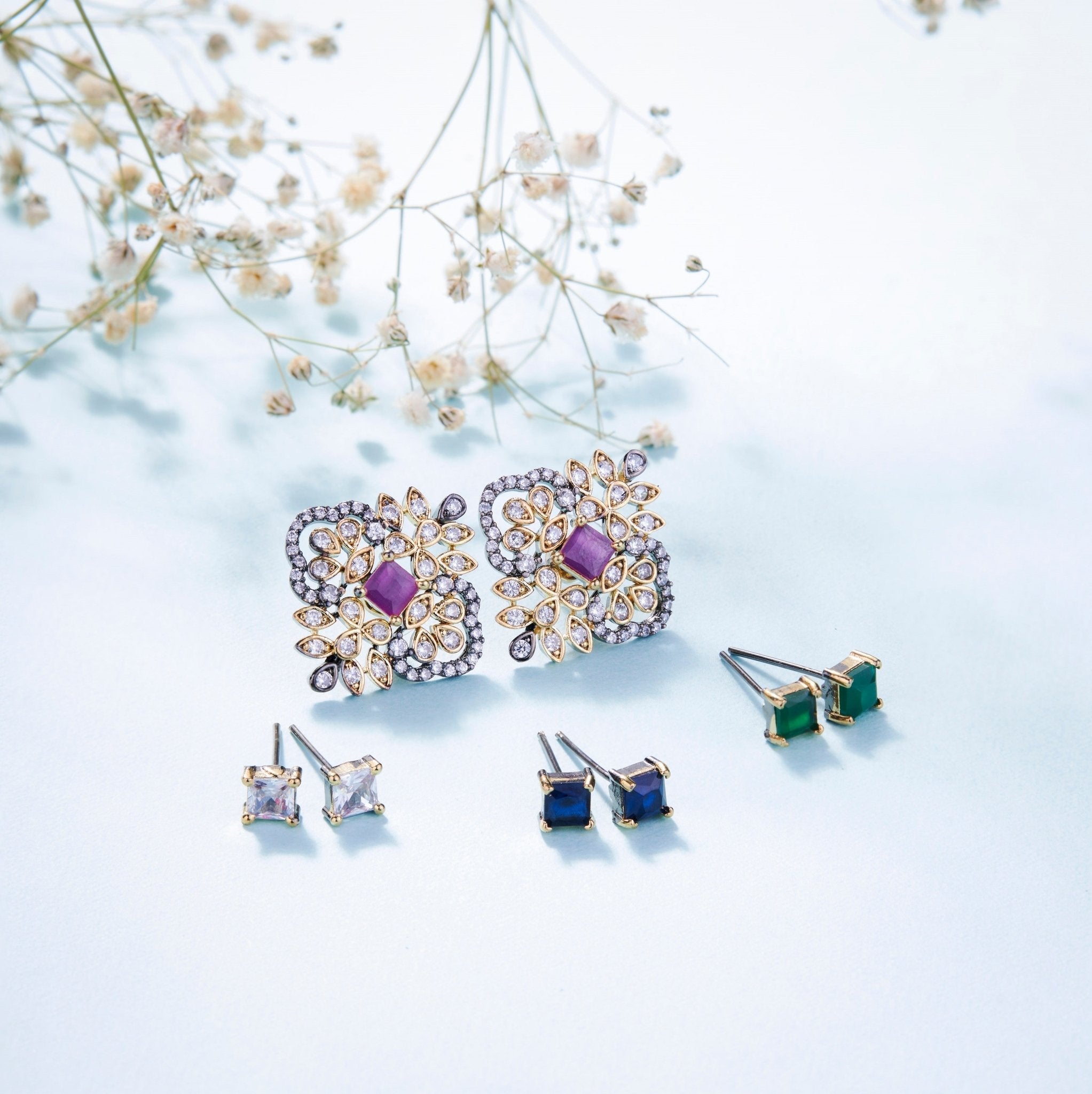 4 Color Interchangeable Modular Golden Black Studs