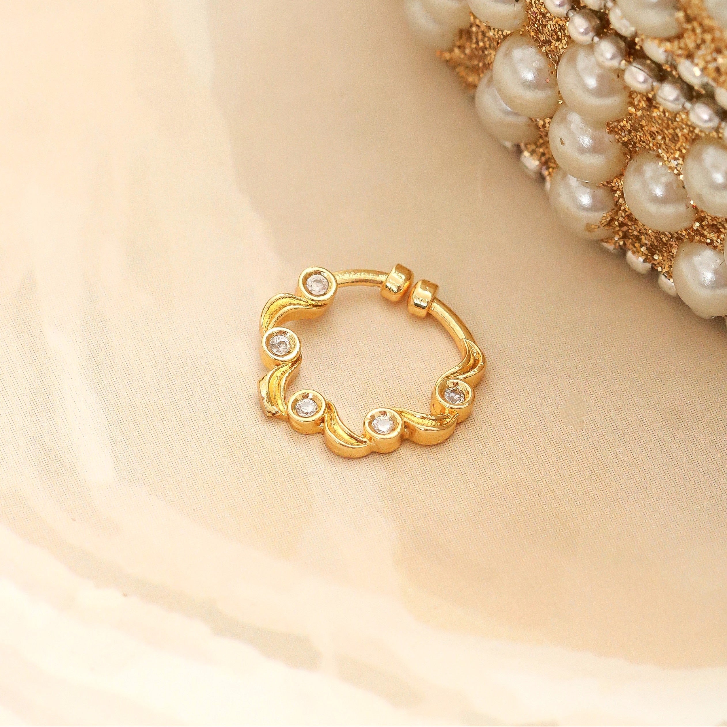 Hoop Wave Gold Plated AD Nose Pin
