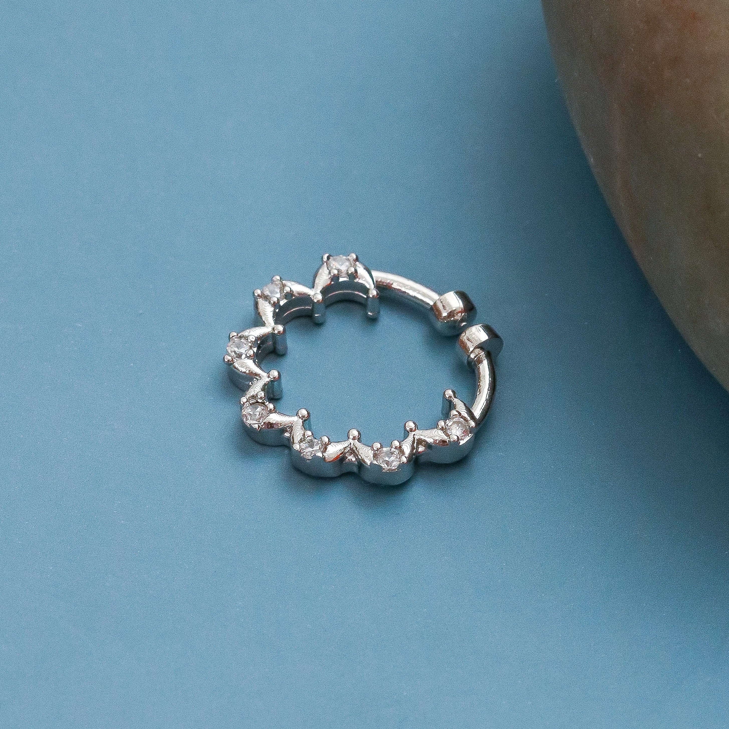 Rhodium Plated Scallop Design CZ Nose Pin