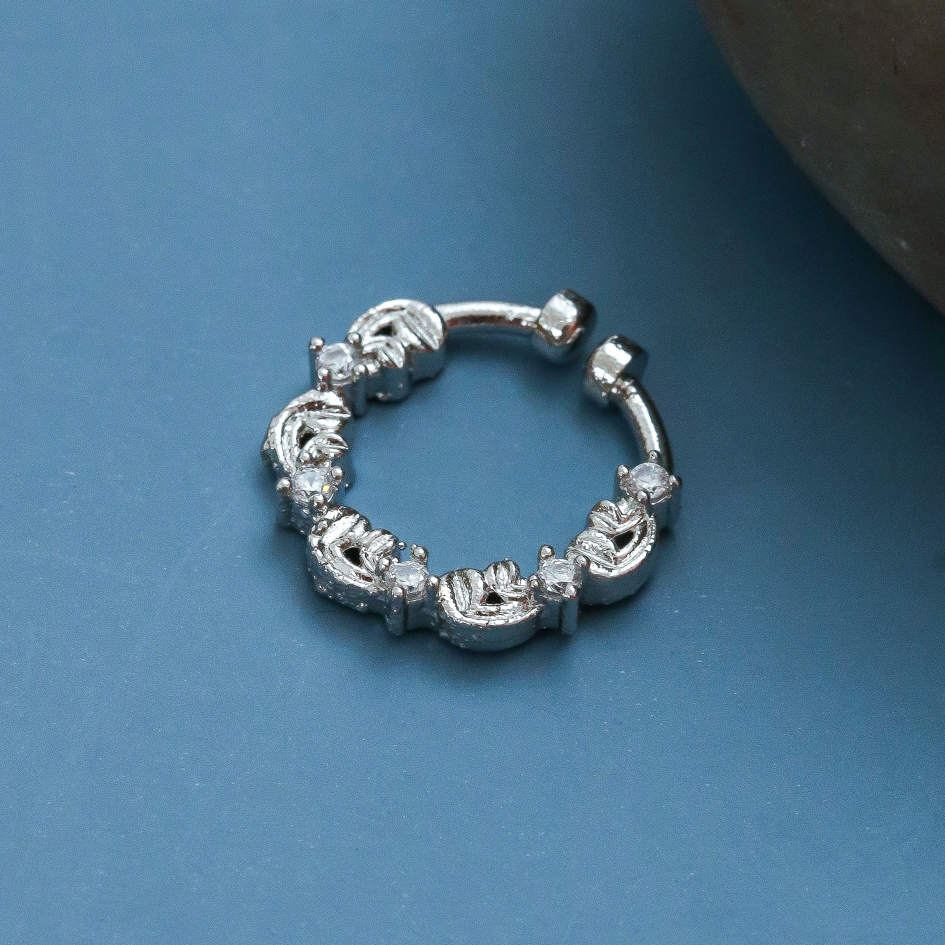Rhodium Plated Leaf Design CZ Nose Pin