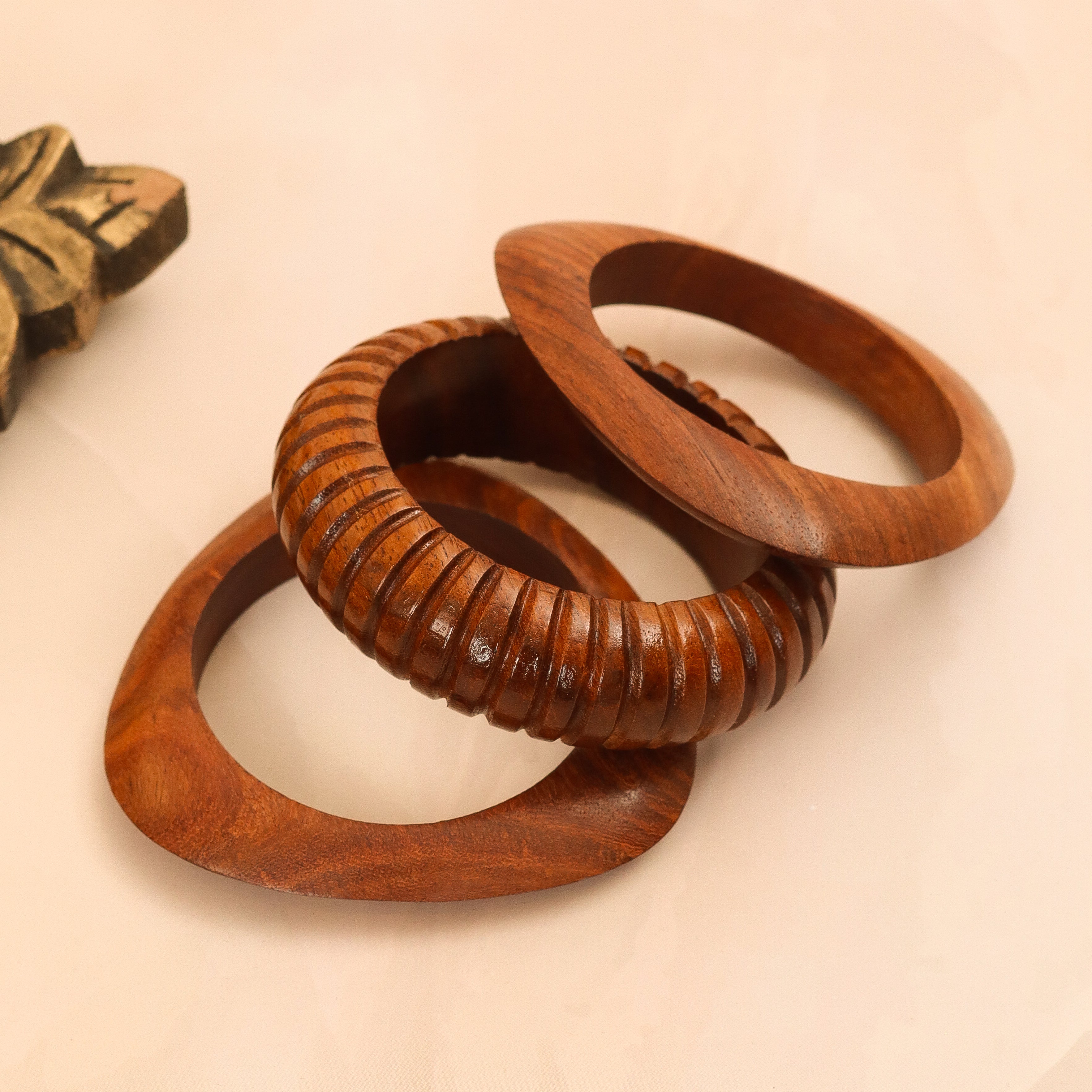 Handcrafted Resin & Sheesham Wood Carved Pattern Bangle Set- Pack of 3 (Size-2.6)