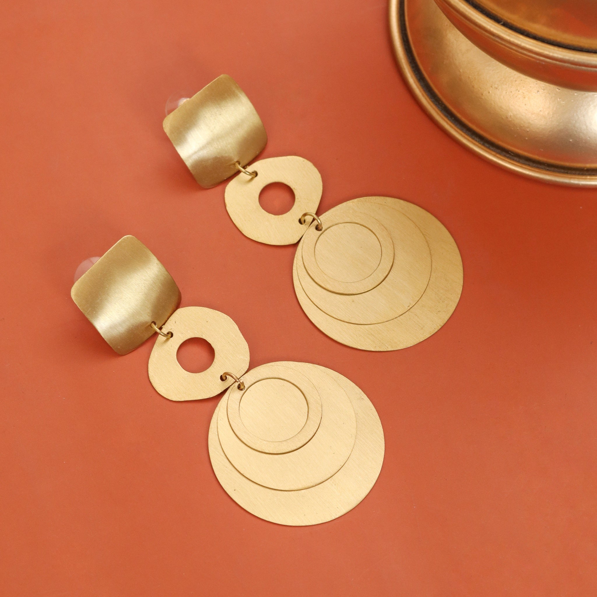 Brushed Finish Geometric Disc Drop Earrings