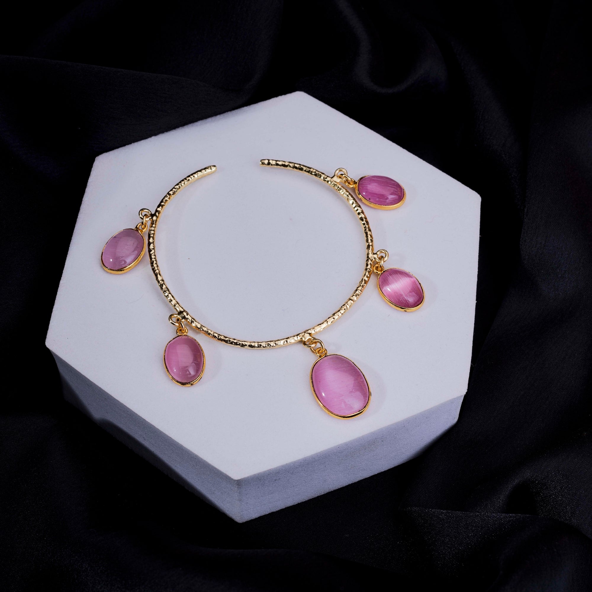 Elegant Gold Plated Bracelet with Gemstone