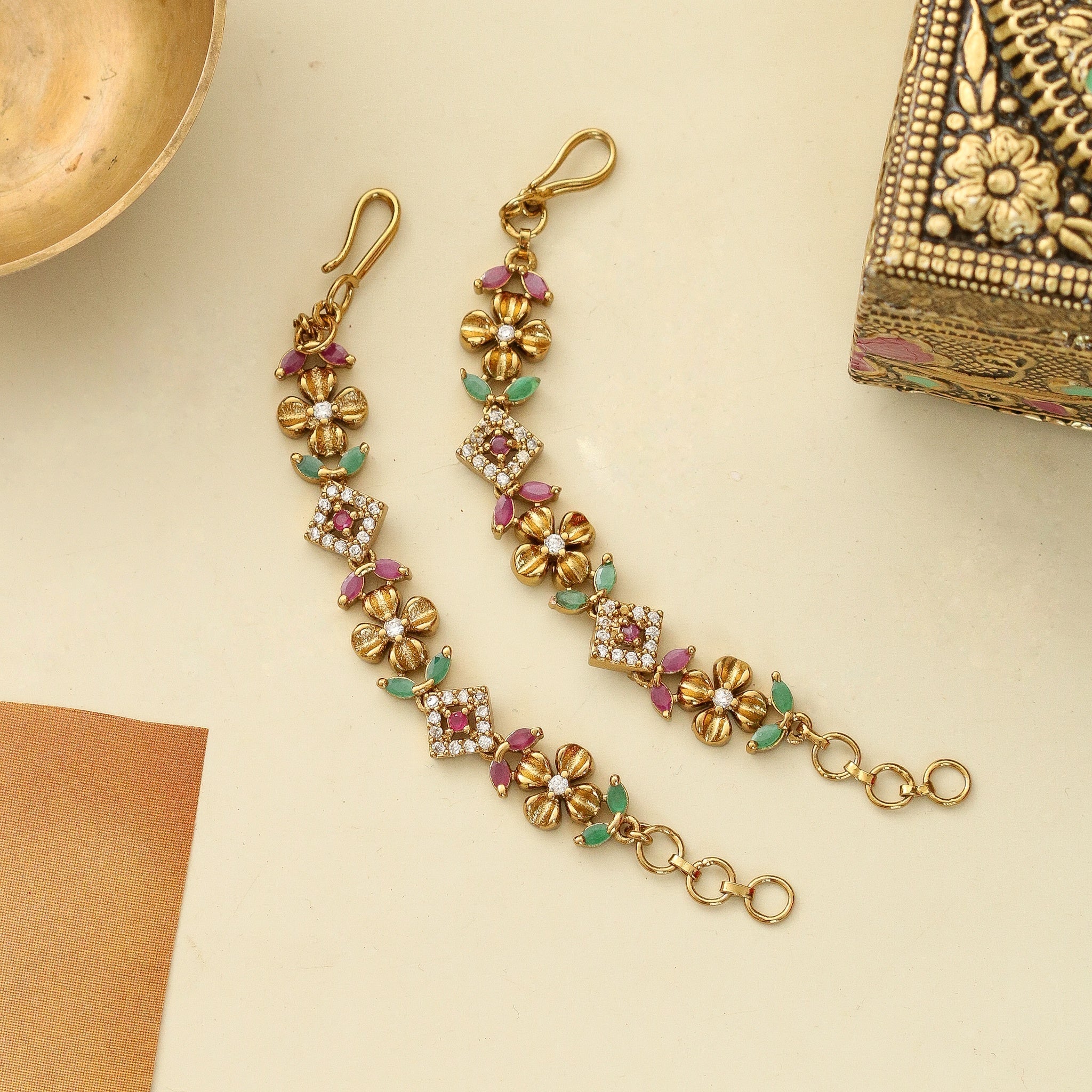 Floral Leaflet Mehendi Plated Matil