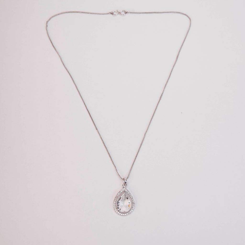 Oval Shape Rhodium Plated Pendant with chain