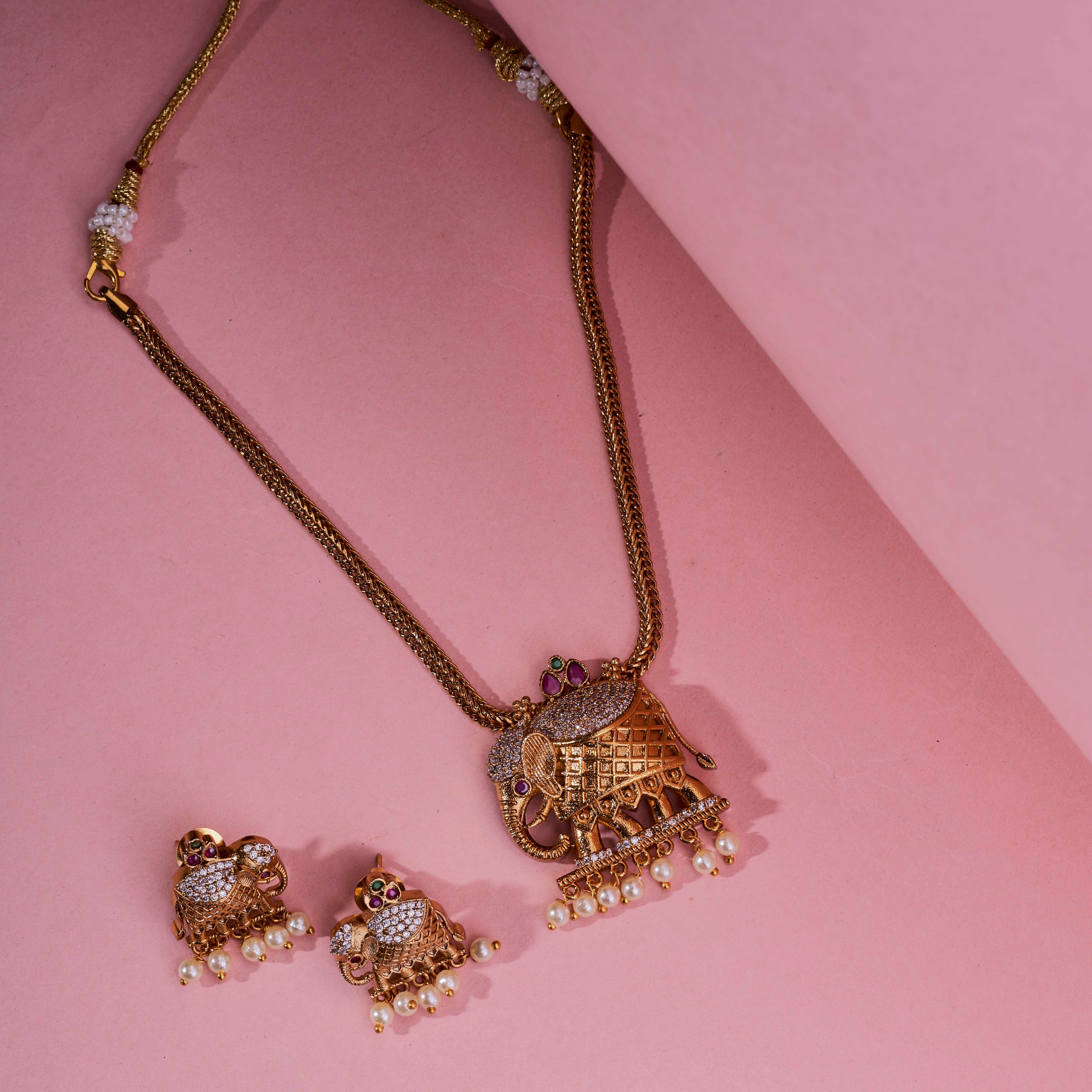 Elephant Trunk Matte Red Necklace Set with Earrings