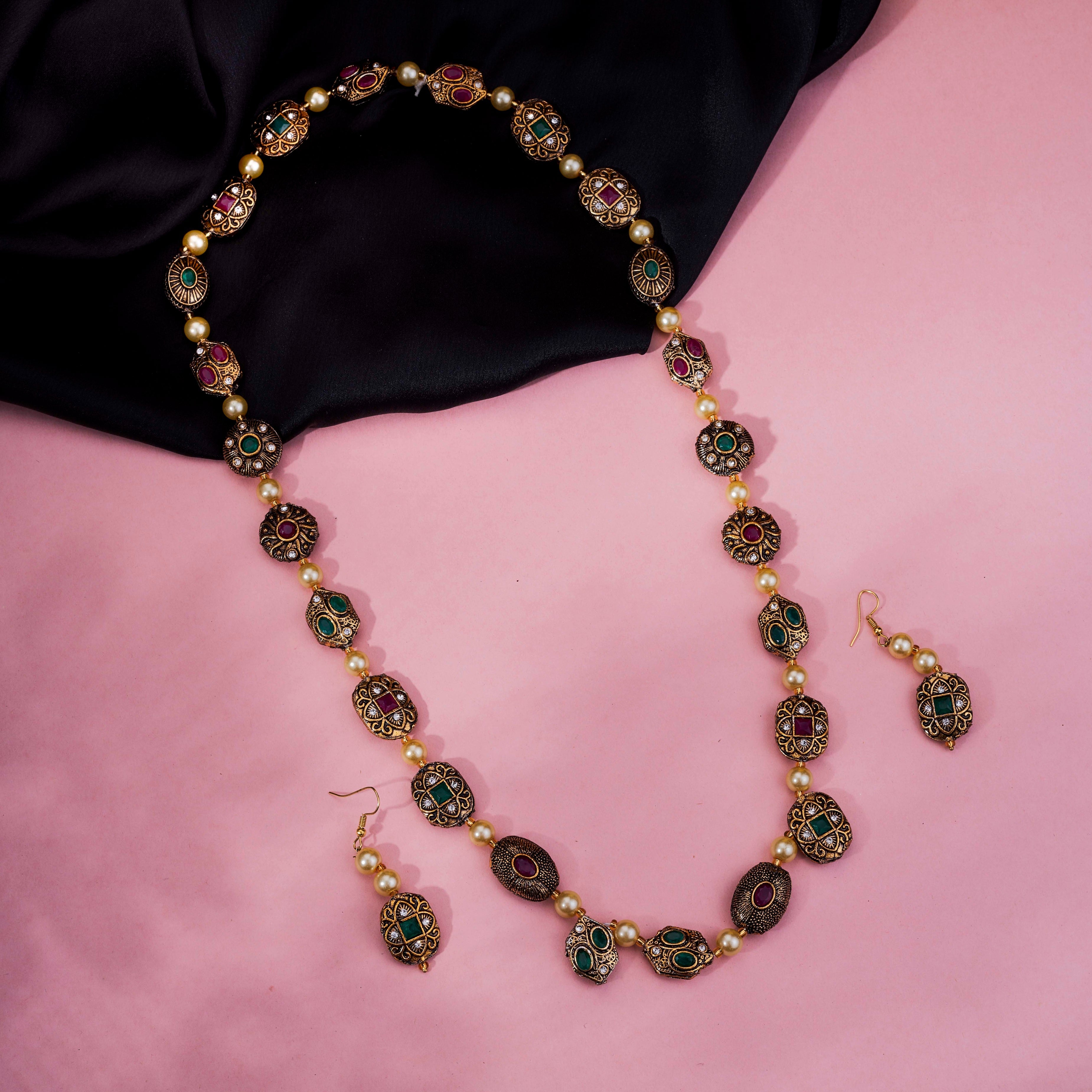 Leaf Enchanted Mehendi Plated Neclace Set with Earrings