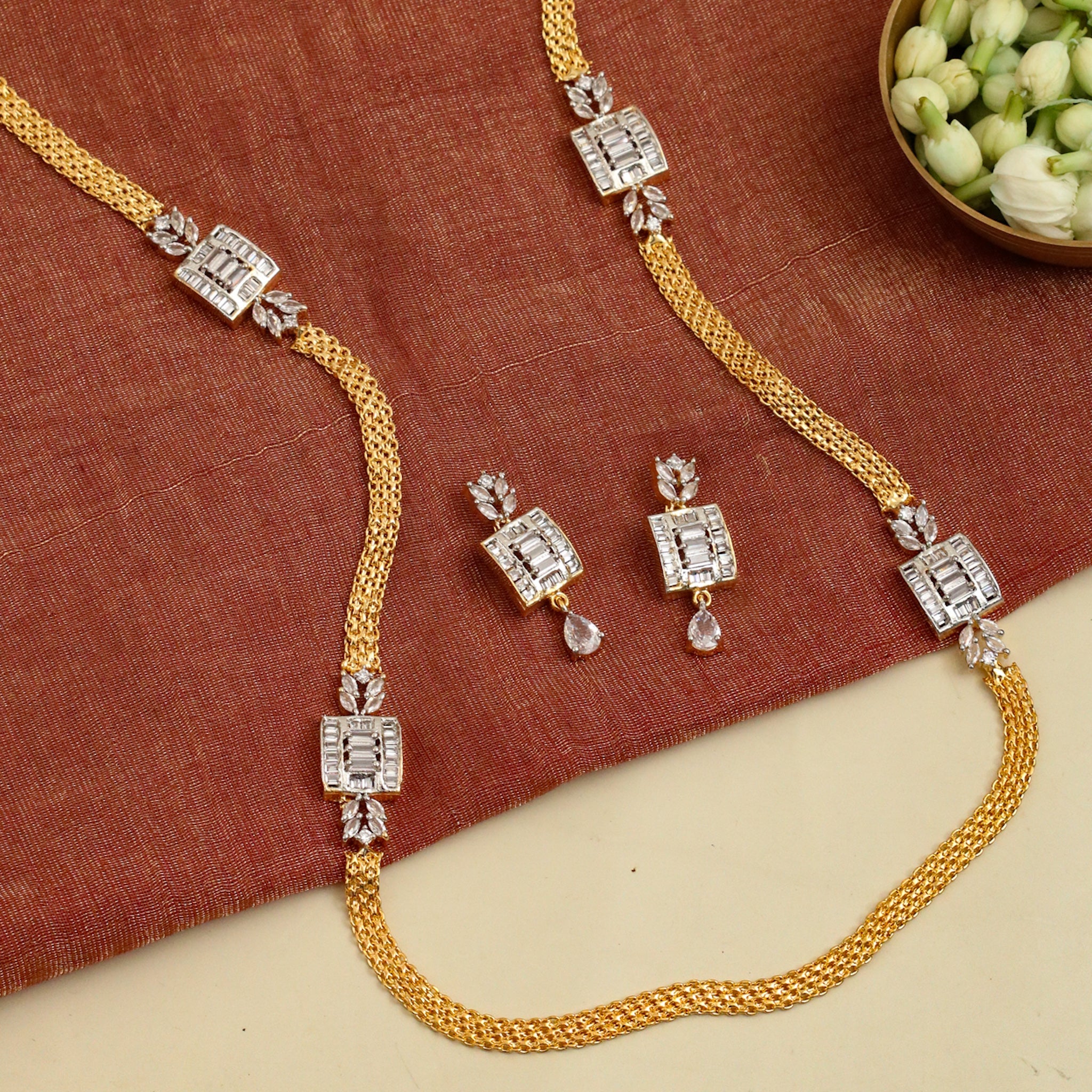 Leaflet Bridged Gold Silver Necklace Set