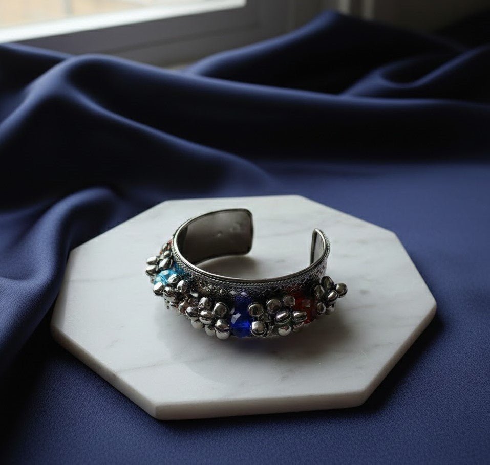 Adjustable Black Multicolor Bracelete