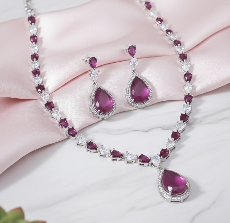 Amethyst Shine Necklace