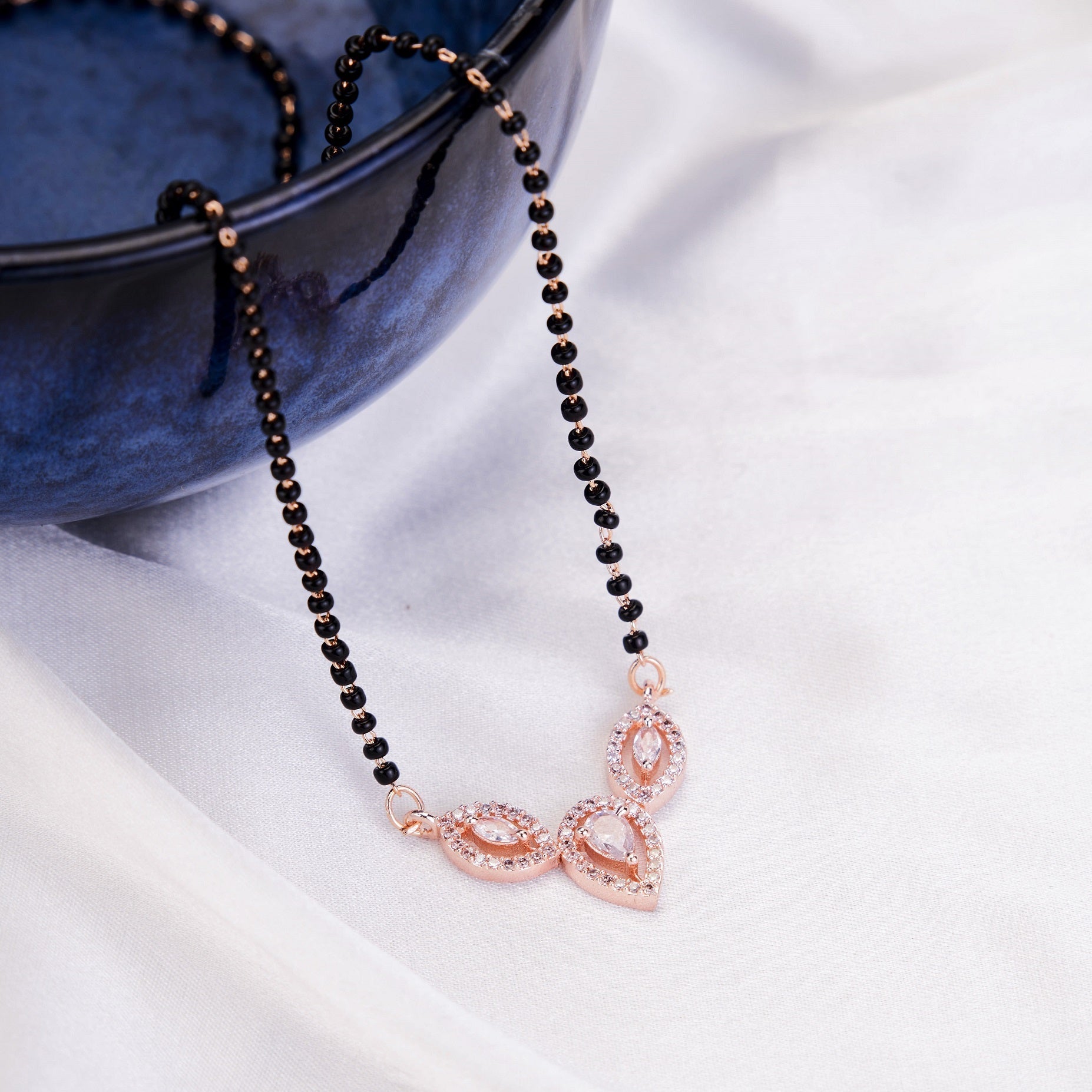 Bloom of Venus Mangalsutra