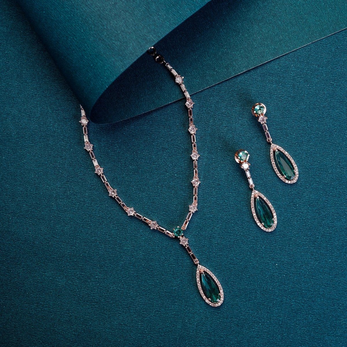 Luxury Celestial Rose Gold Necklace - Special Occasion Accessory