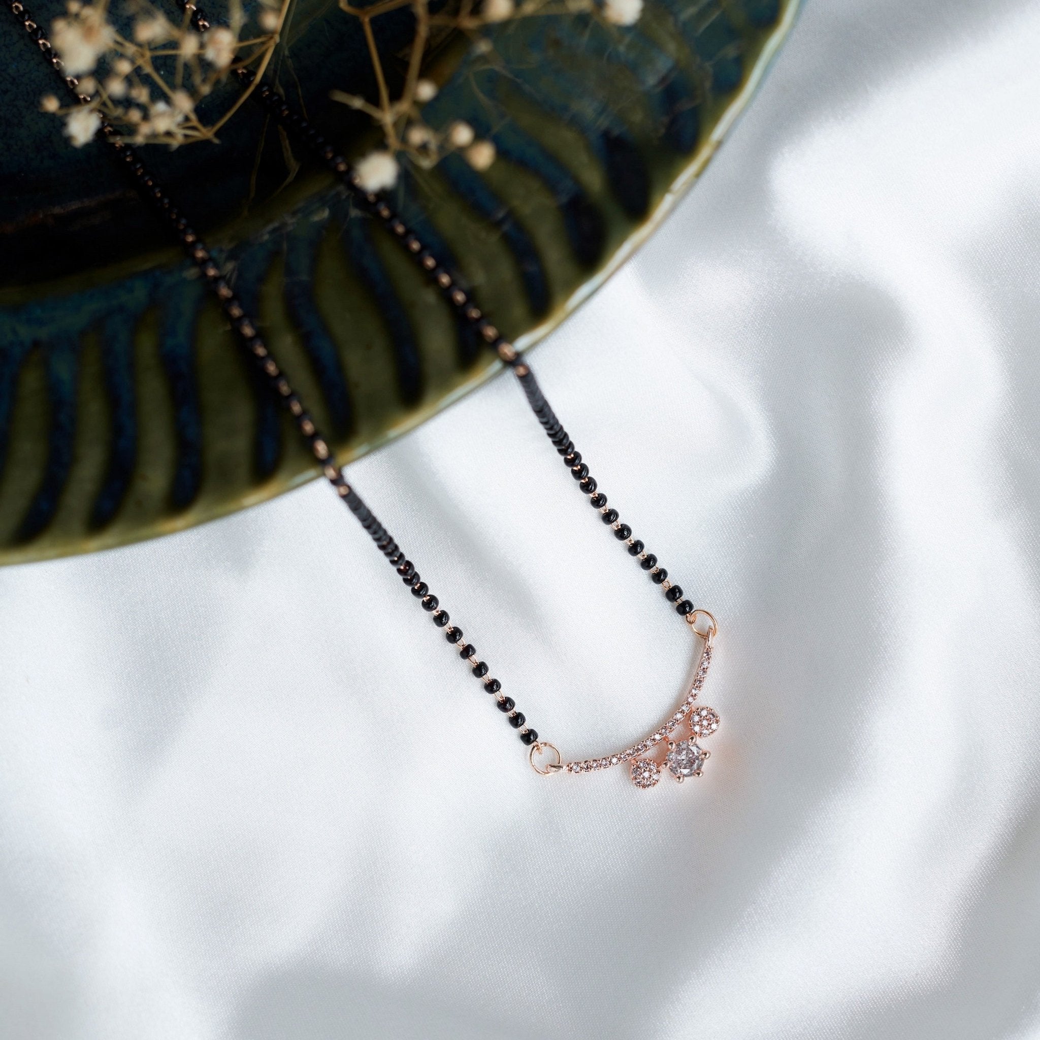 Classic Love Mangalsutra