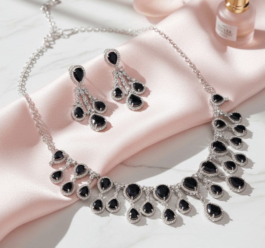 Enchanted Emerald Elegance Necklace in Rhodium
