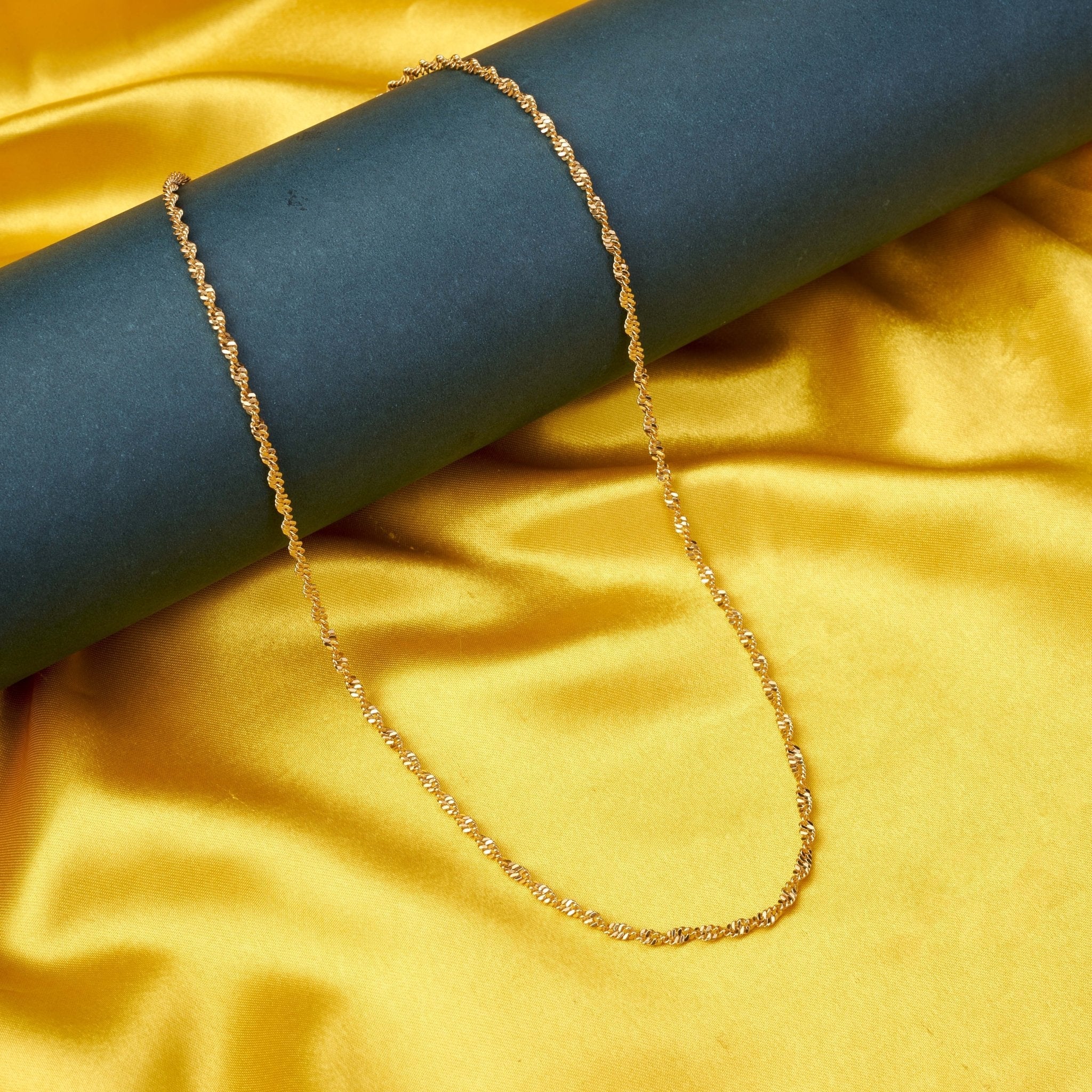 Enchanted Glamorous Gold Plated Chain