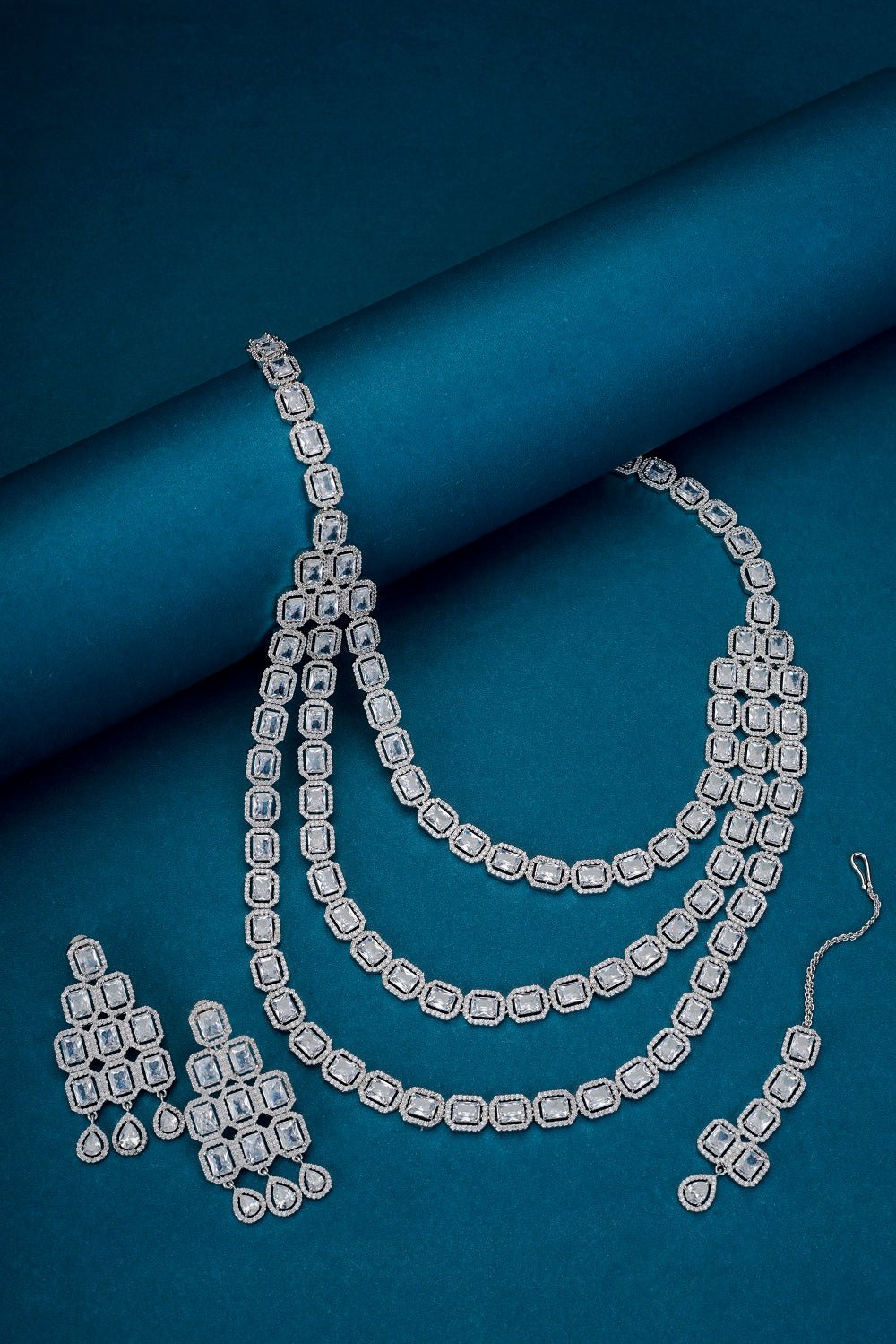 Ethereal Rohdium Elegance Necklace