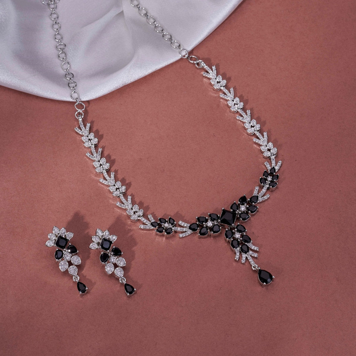 Rhodium Plated Floral Leaf Stone Necklace Set