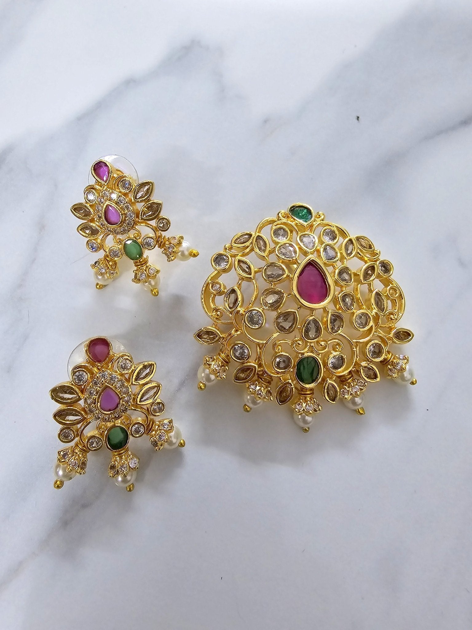 Locket Set - Gilded Splendor Golden Locket Set - Opal Touch