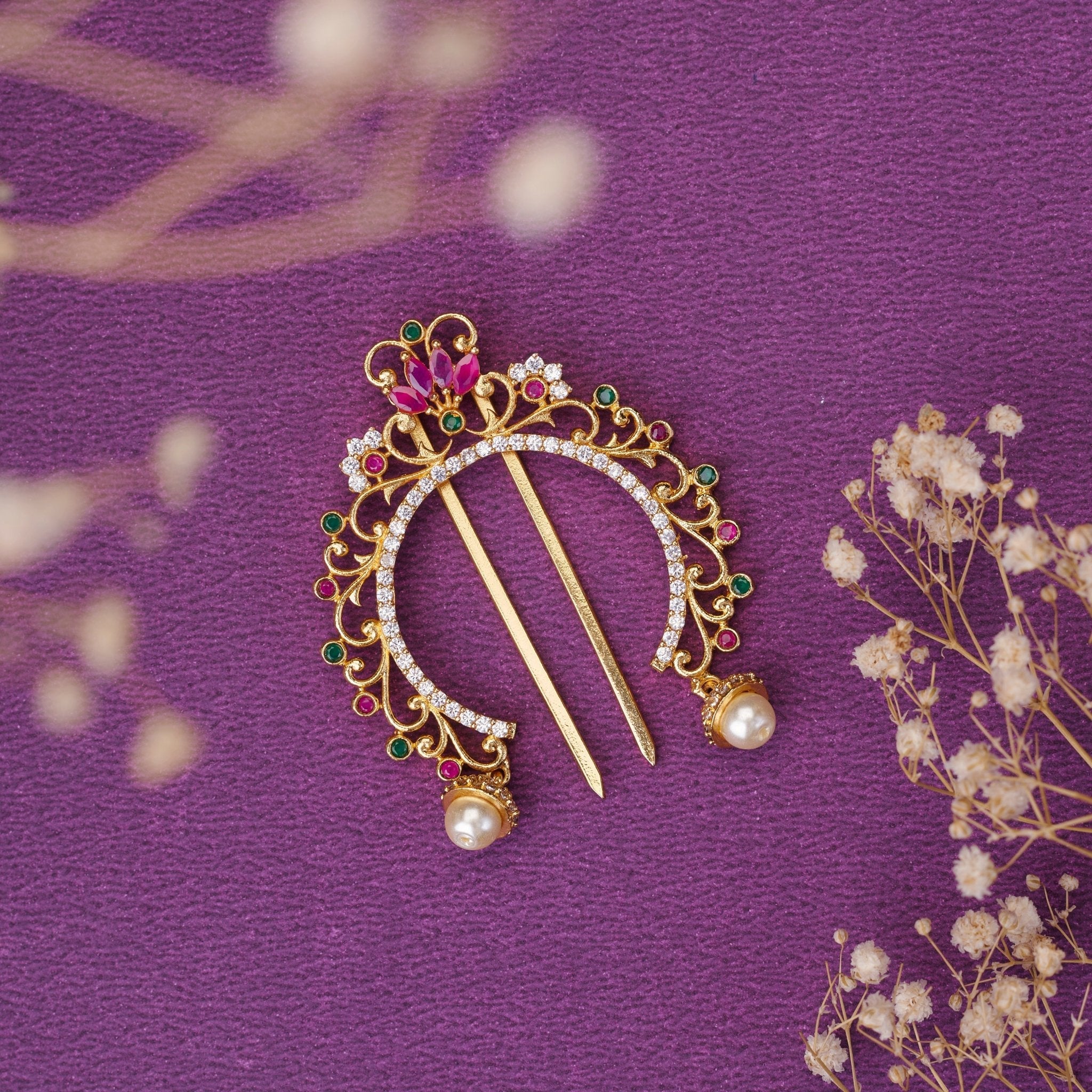 Glamorous Enhancing Juda Pin
