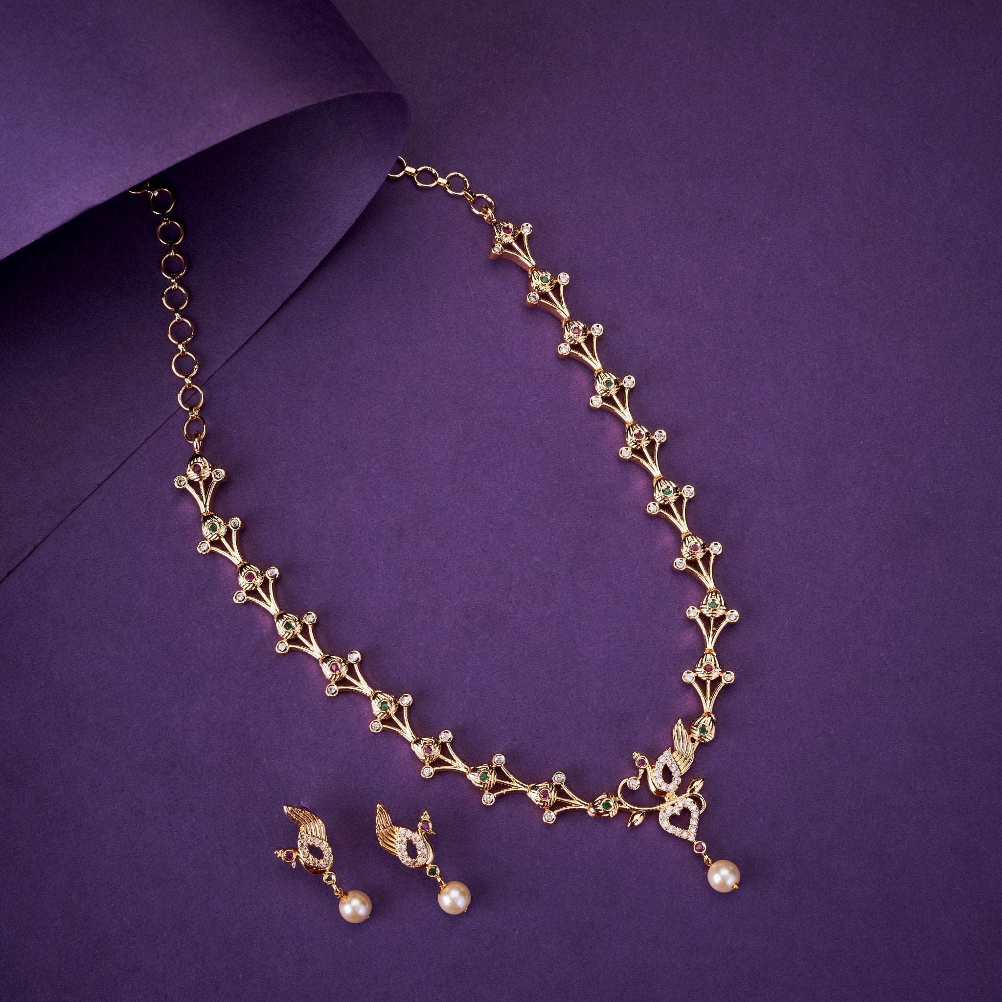 Gleaming Bouquet Necklace