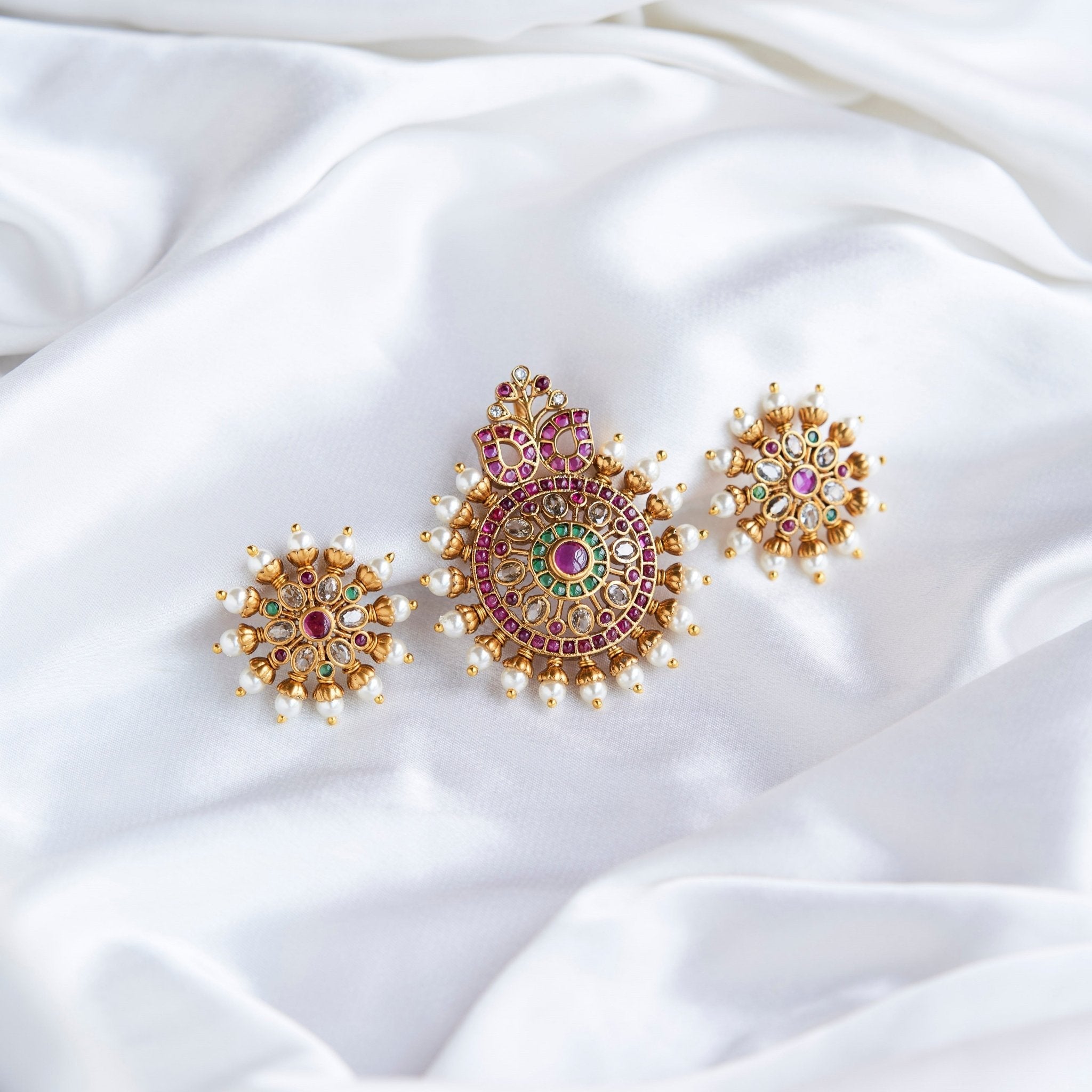 Locket Set - Majestic Medallion Matte Locket Set - Opal Touch