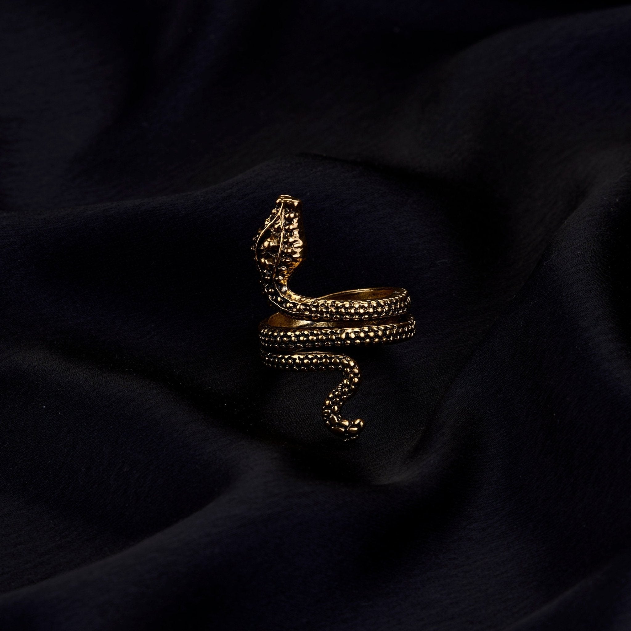 Naagvadhu Gold-Plated Ring