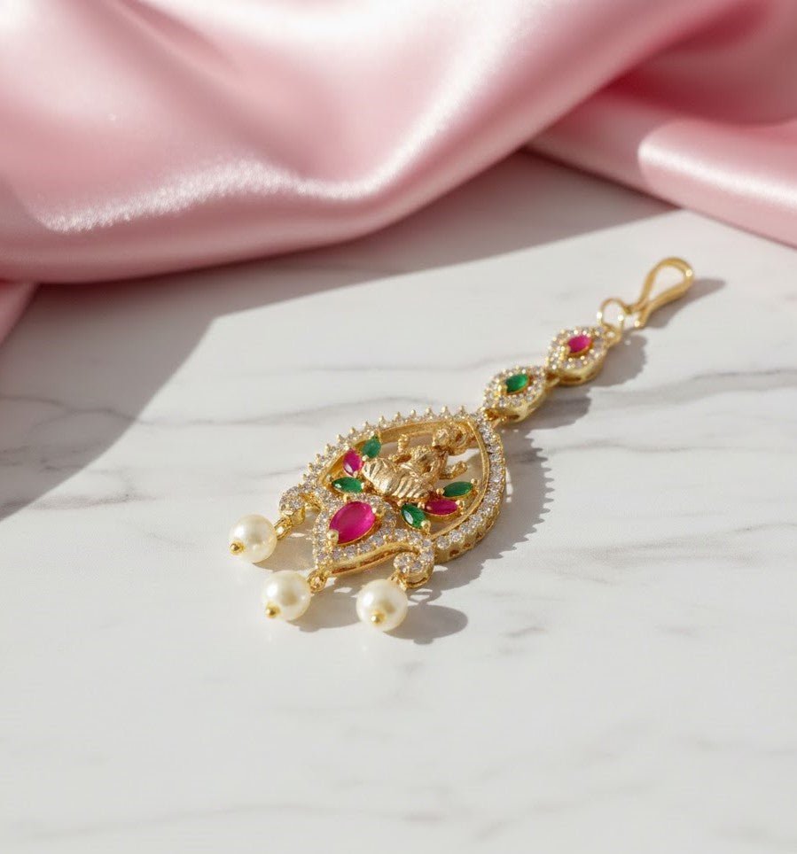 Radiance Laxmi Red-Green Tika
