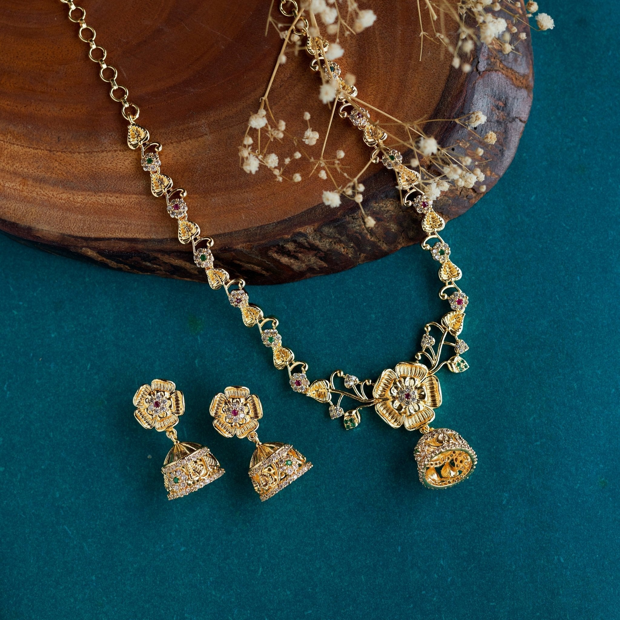 Regal Bloom Necklace