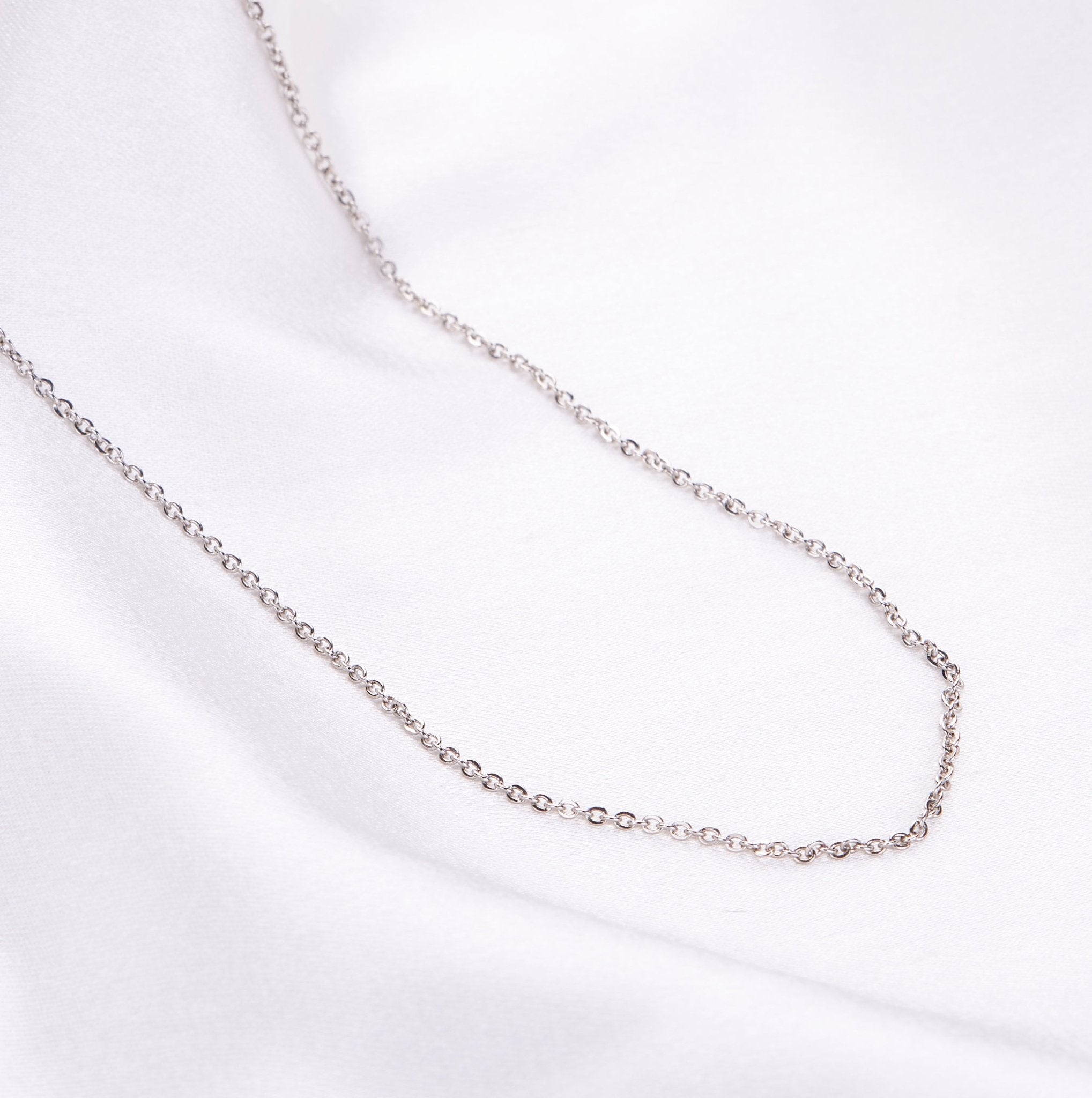 Rhodium Plated Cabel Chain