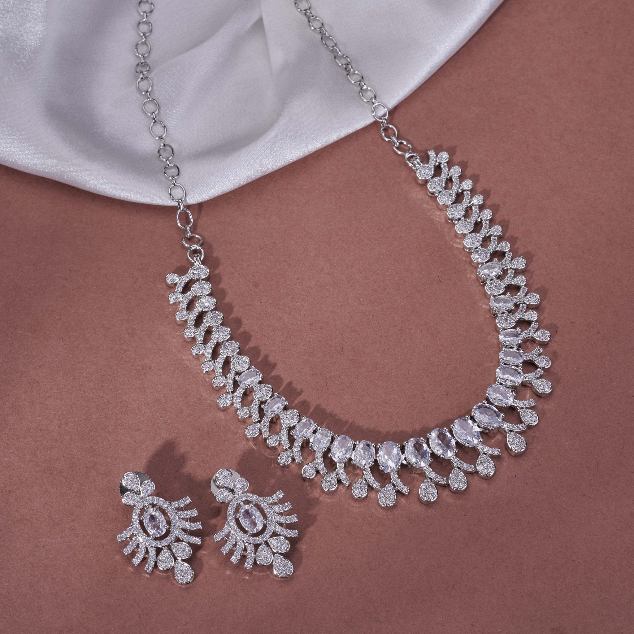 Sparkling Elegance Zirconia Rhodium Plated Necklace Set