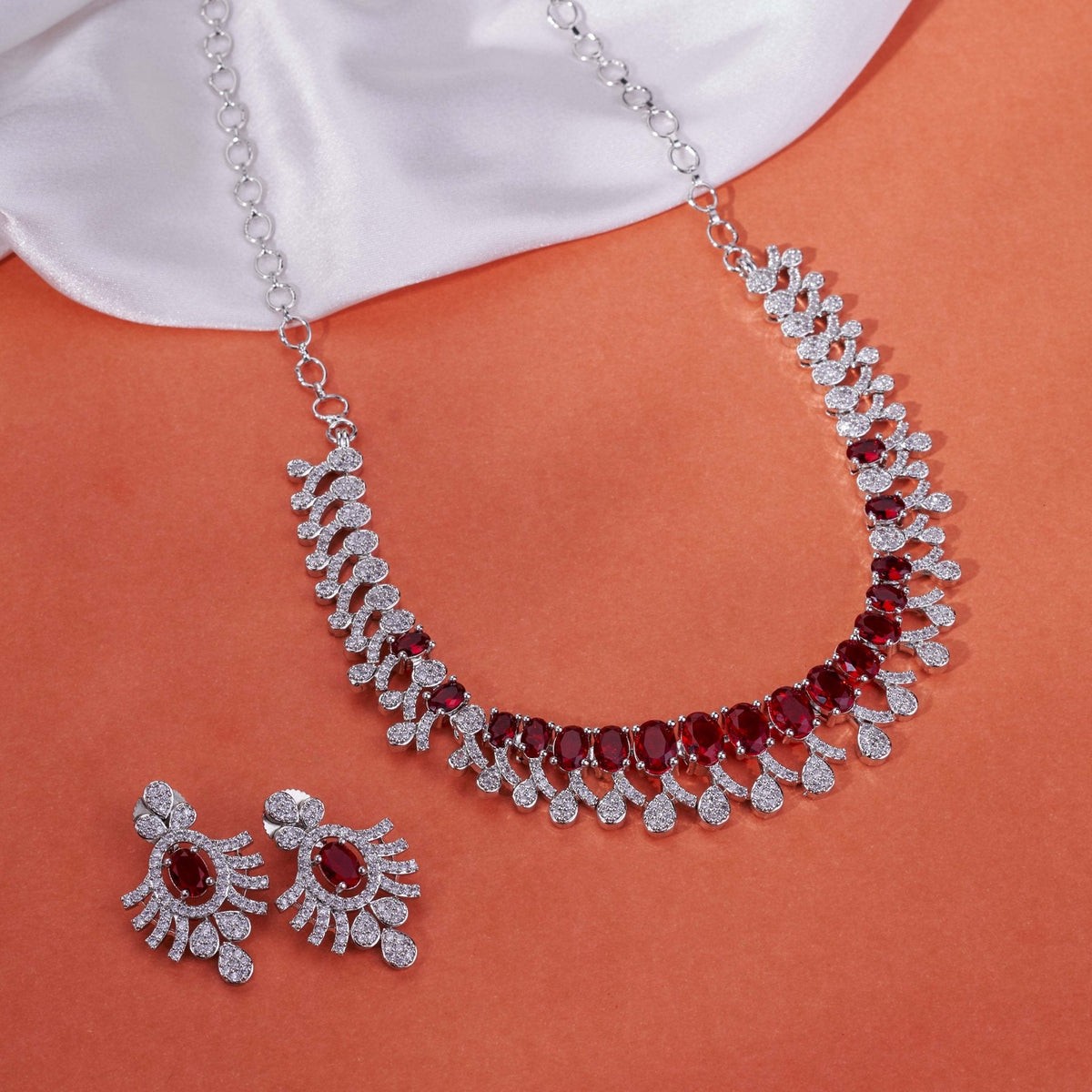 Sparkling Elegance Zirconia Rhodium Plated Necklace Set