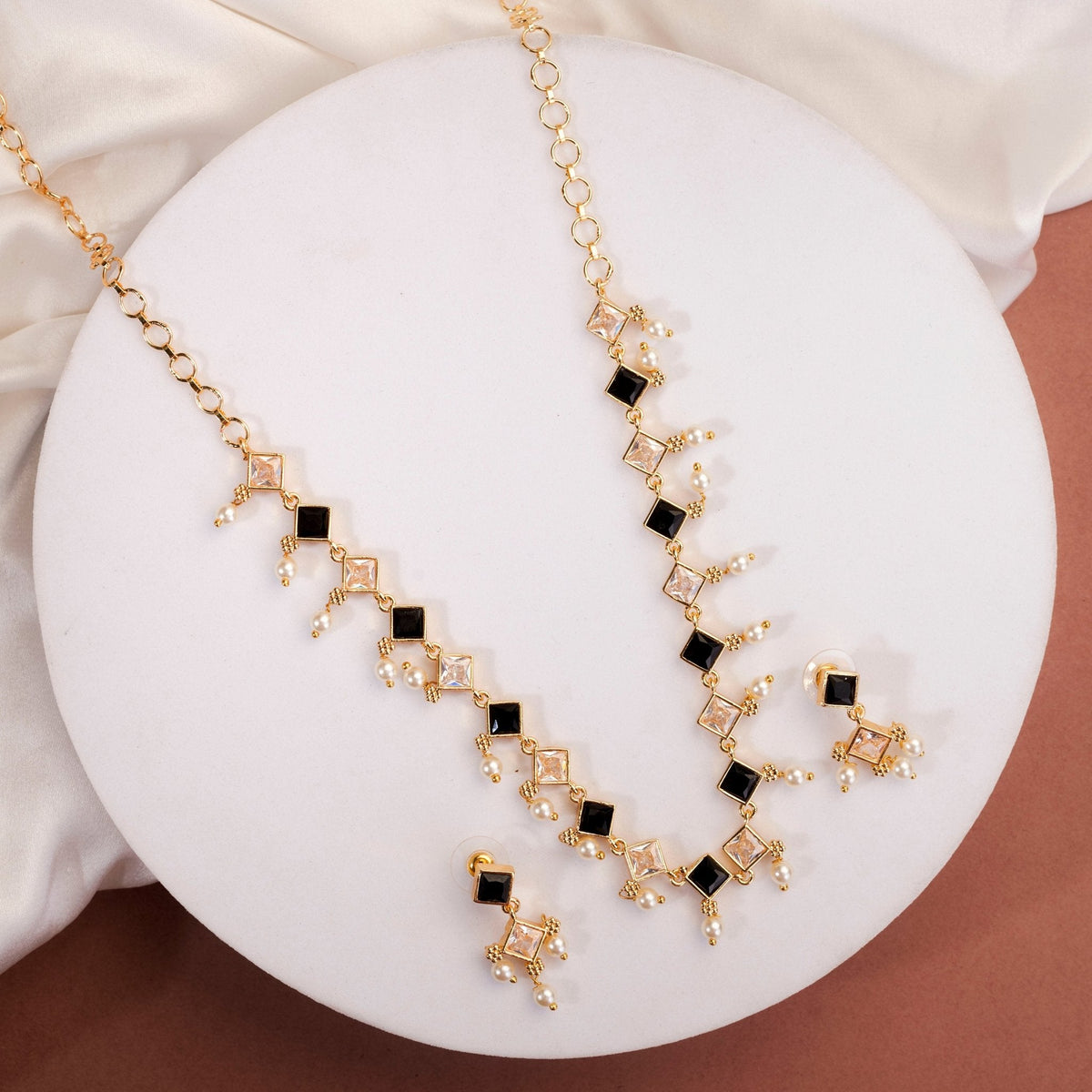 Veloura Gold Plated Necklace Set